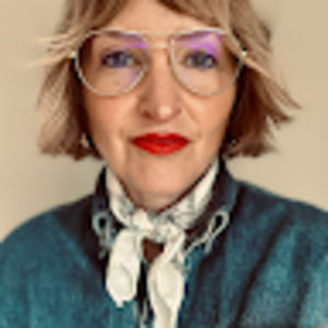 Meet your Posher, Calley